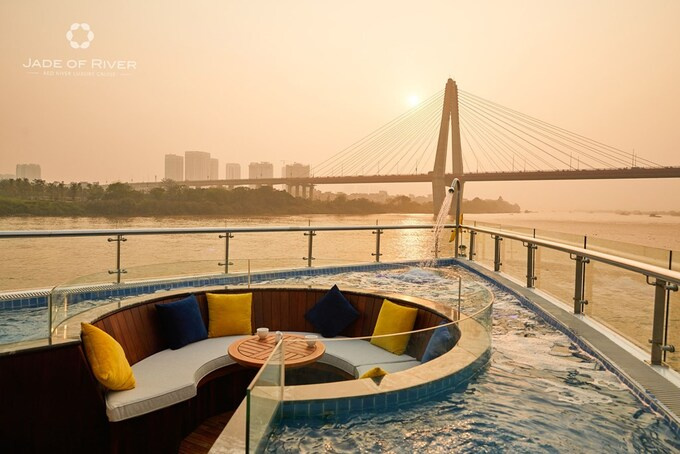 Bất cập hoạt động du thuyền ở Việt Nam