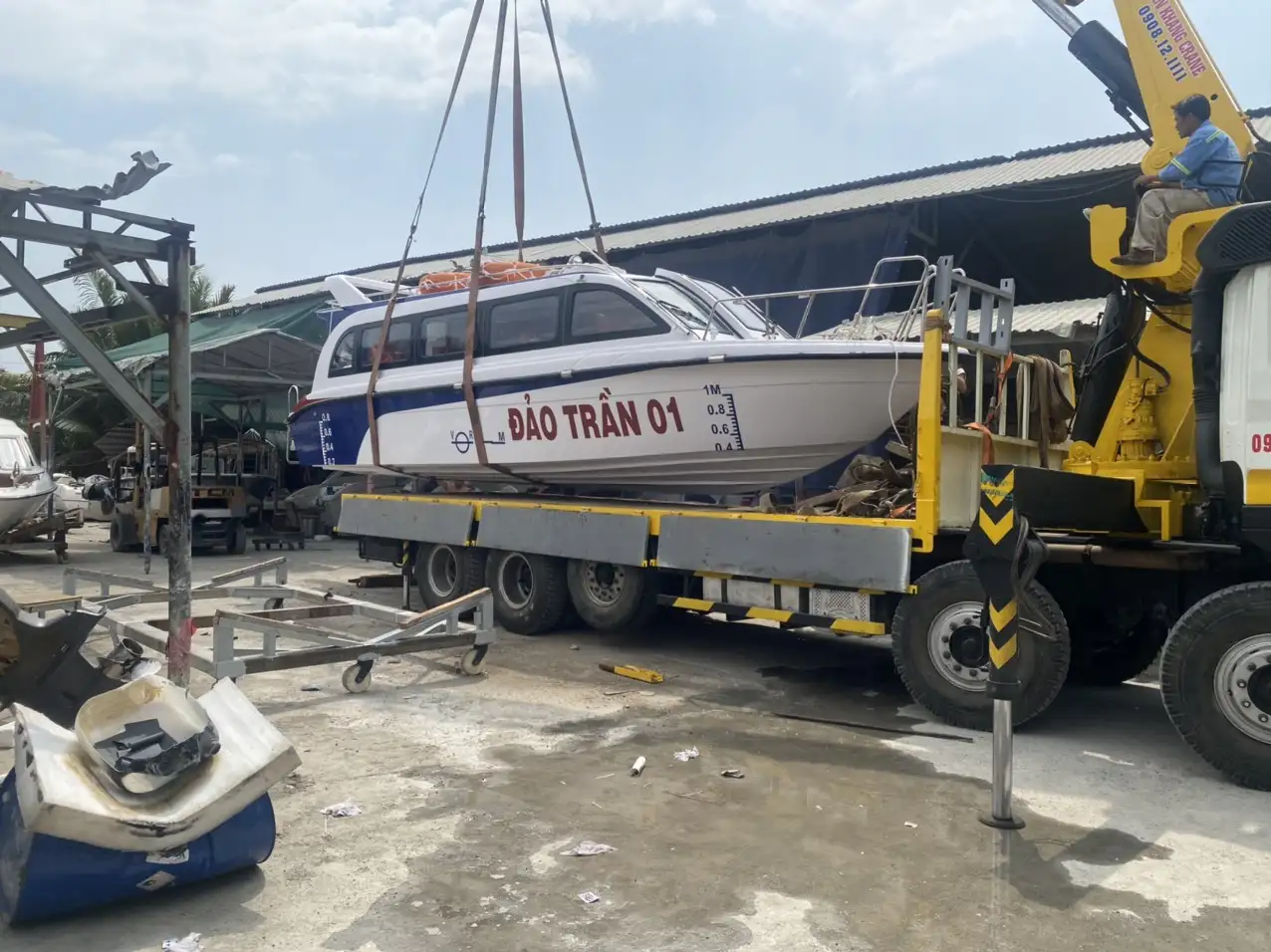 Đưa Tàu cao tốc đi bàn giao cho Khách hàng.